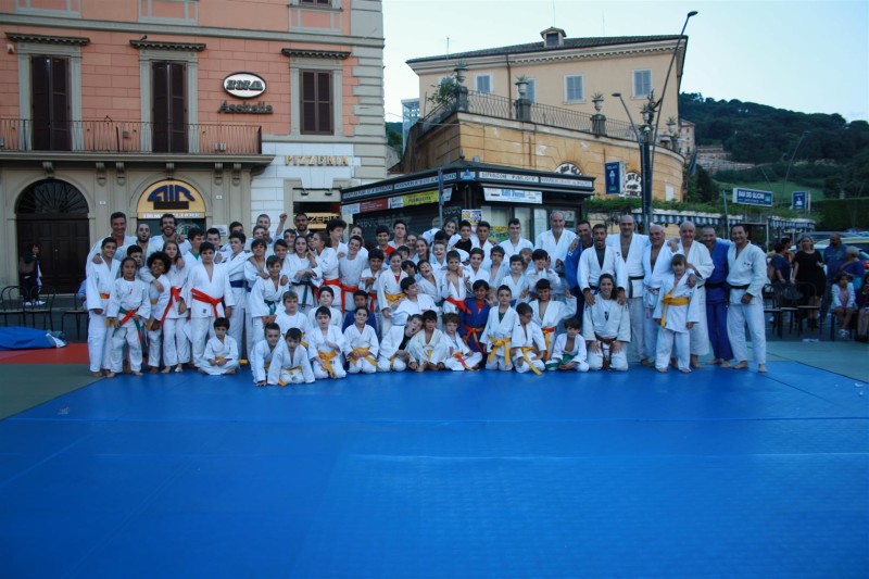 judo saggio a piazza roma frascati (Large)