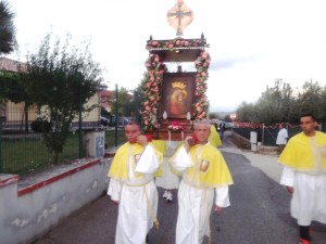 il passaggio della Sacra Immagine della Madonna Del Buon Consiglio