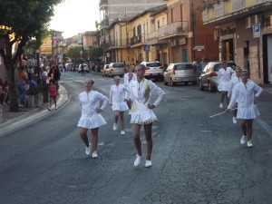 sfilata majorettes Perle di Segni