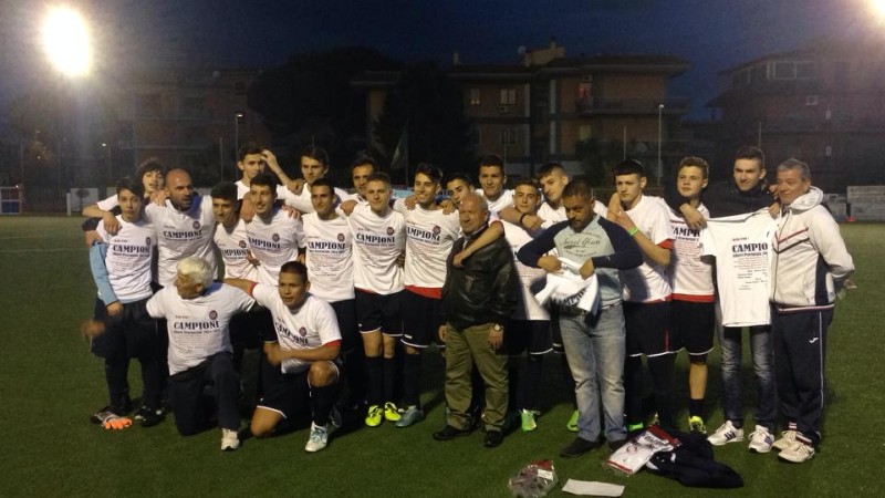 allievi campioni assieme al pres coratti