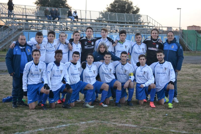 juniores v divino amore foto gruppo contro ariccia